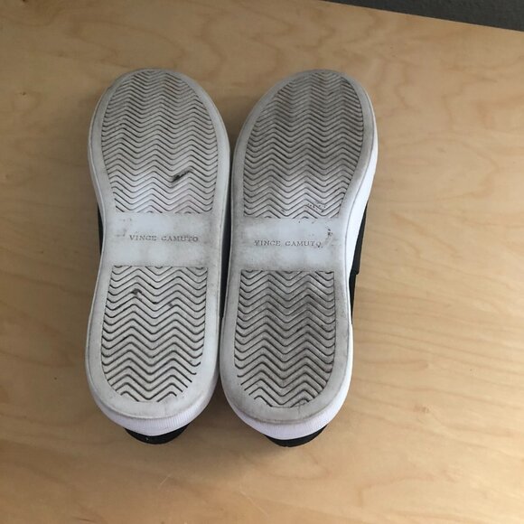 Vince Camuto Korli Suede Slip On Sneakers Women's size US 8.5 Black Platform - Picture 8 of 10